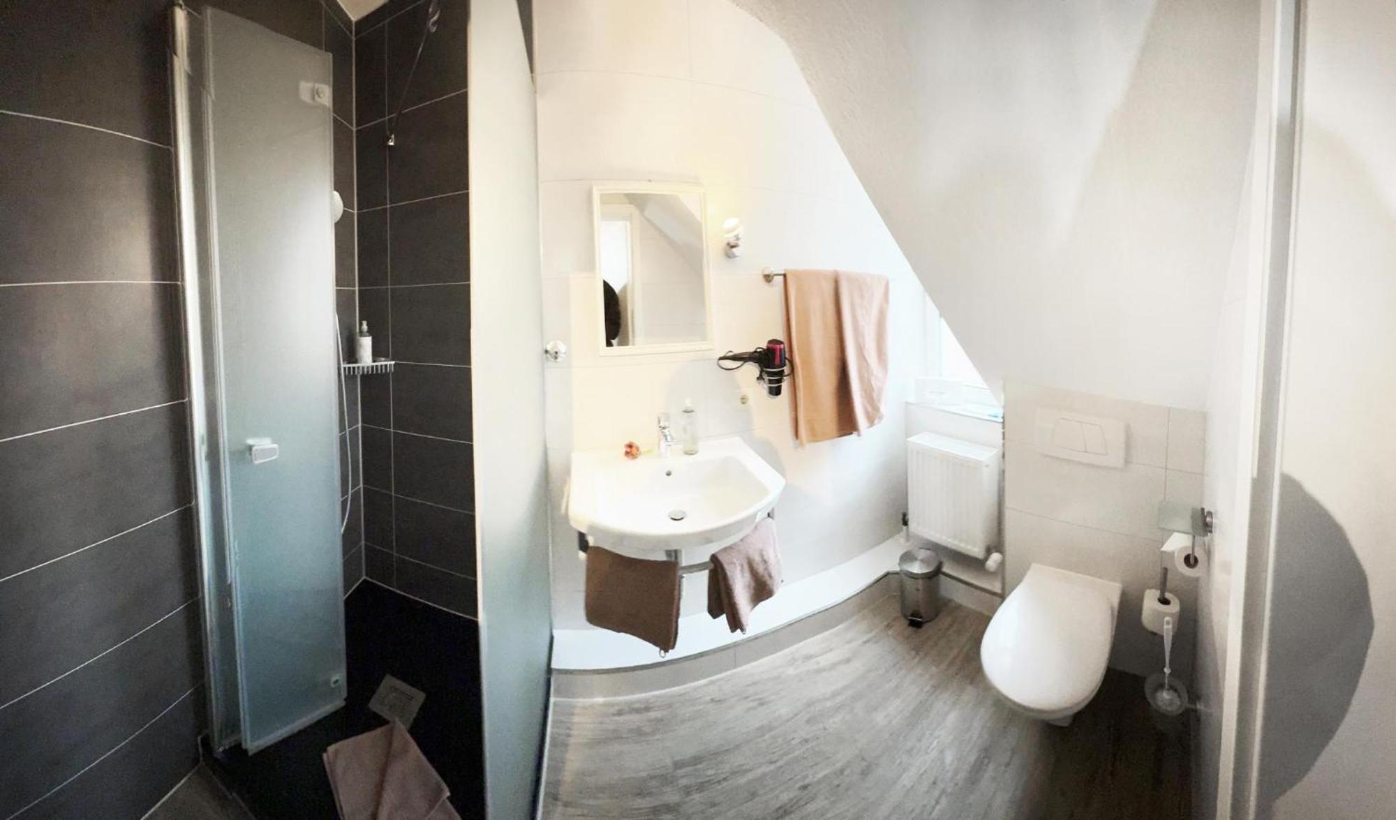 Hotel Schoene Aussicht Гіссен Екстер'єр фото
